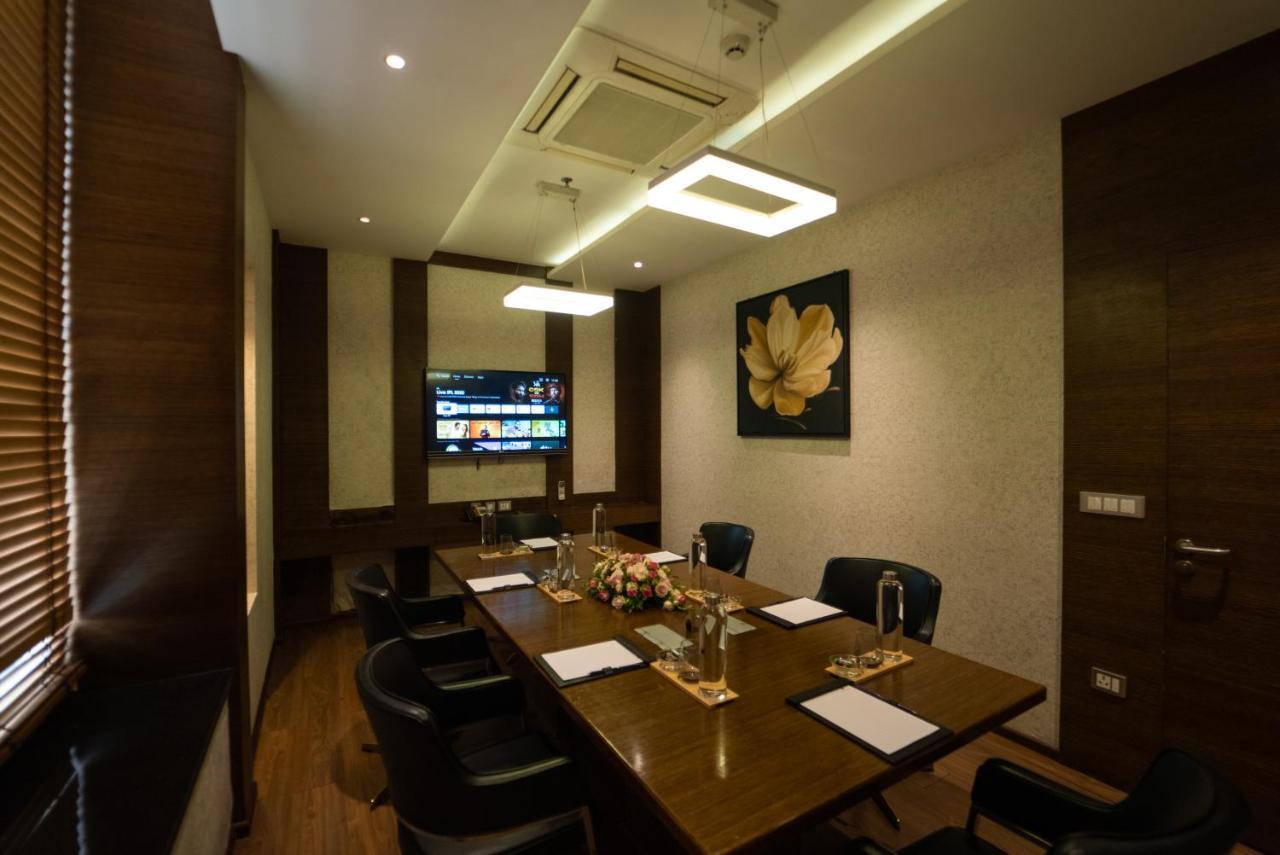 Hycinth Hotels Thiruvananthapuram Exterior photo